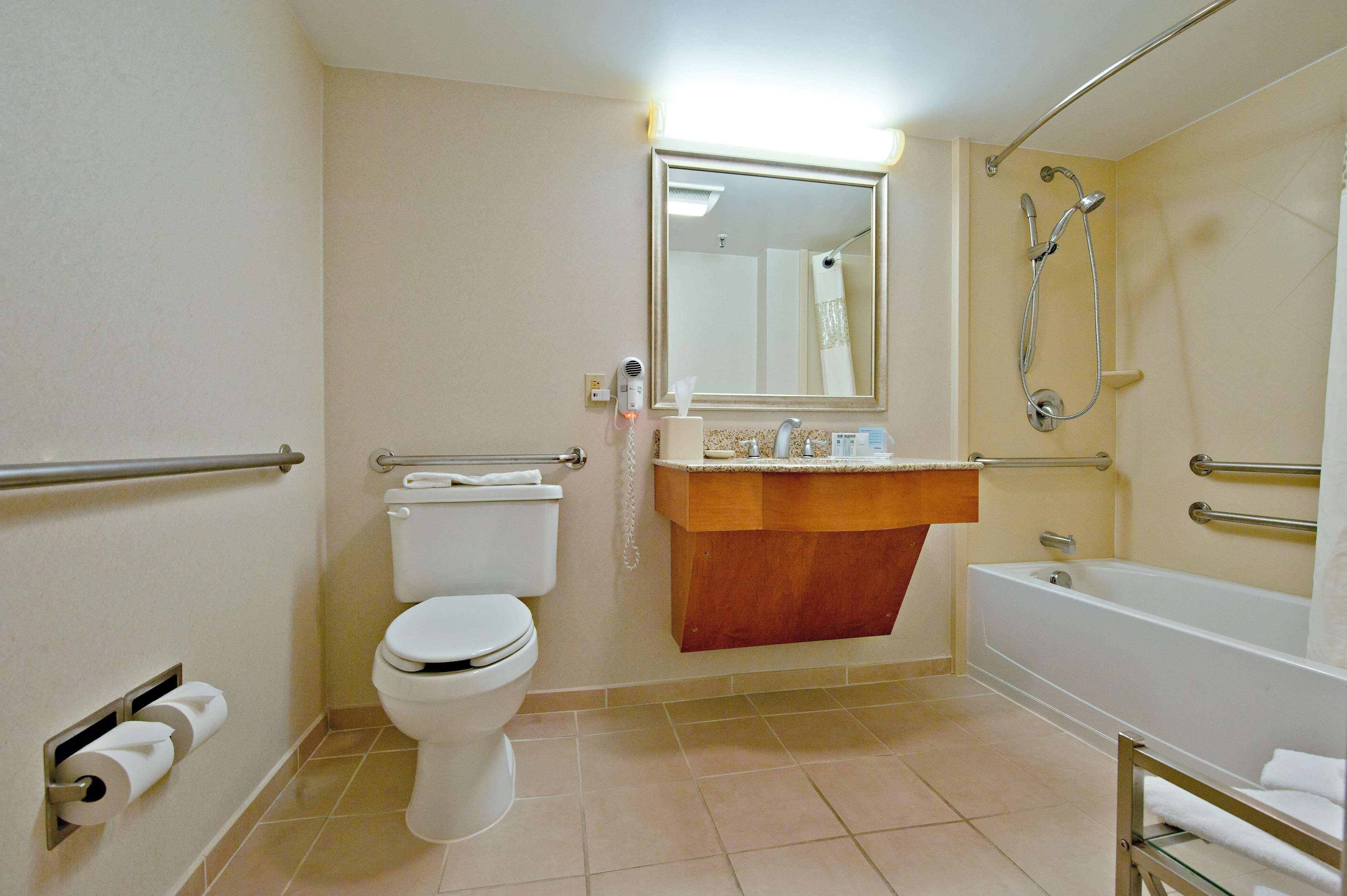 Hampton Inn Portland-Airport South Portland Zimmer foto