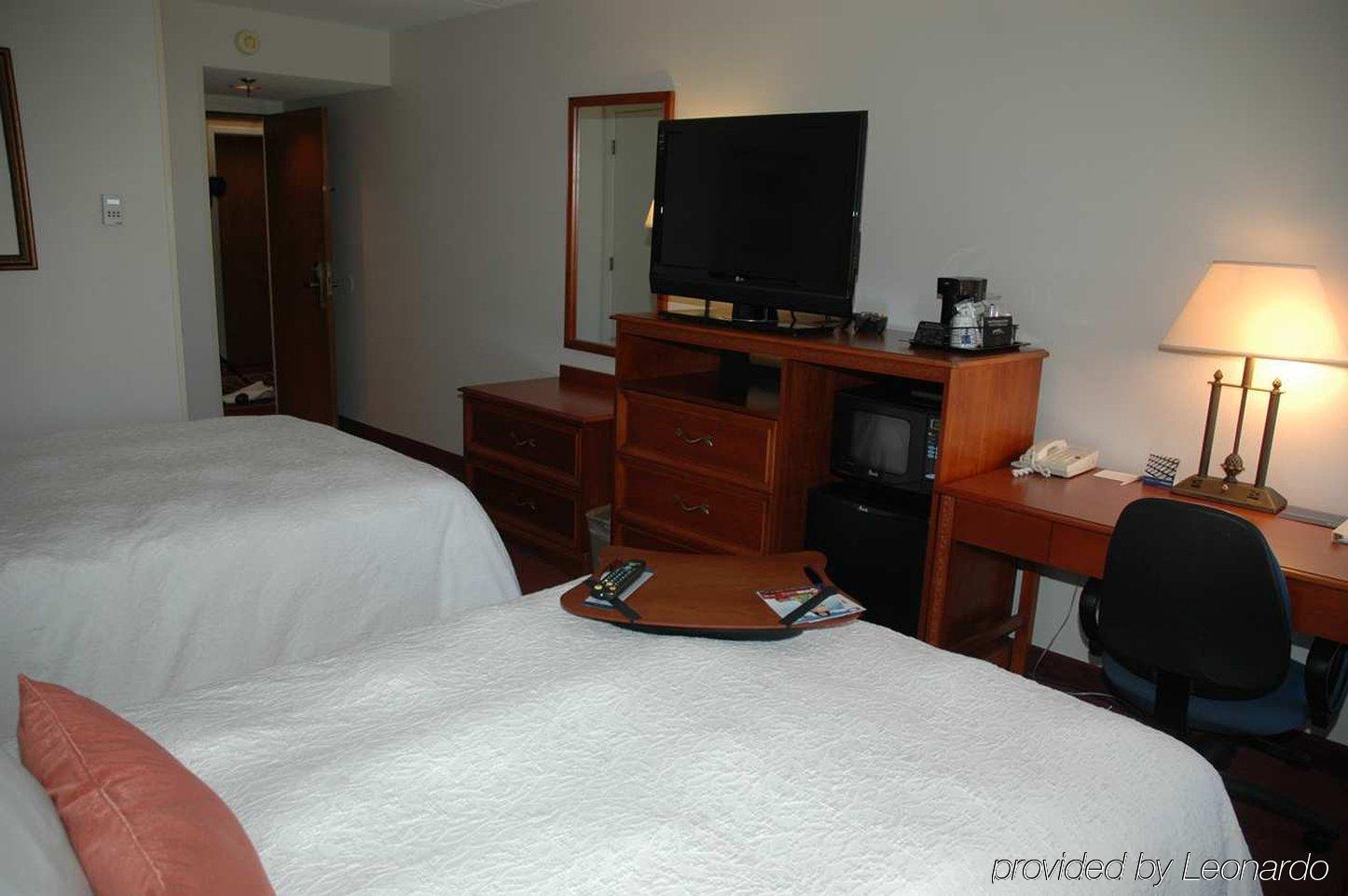 Hampton Inn Portland-Airport South Portland Zimmer foto
